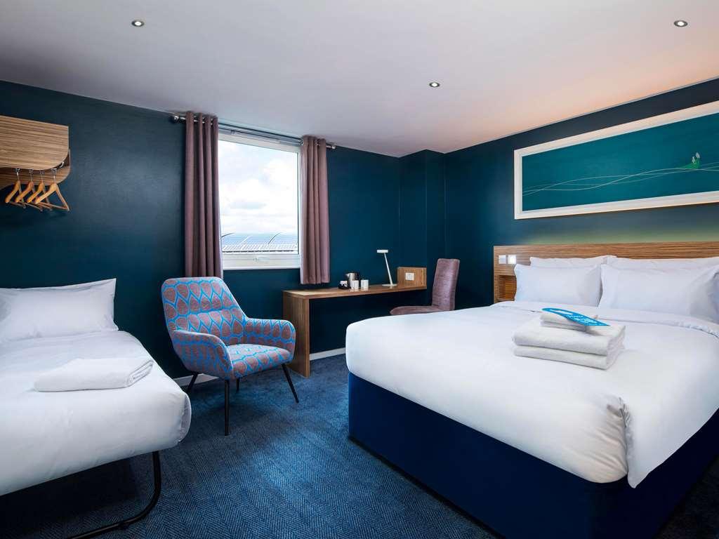 Travelodge London Ealing Pokoj fotografie