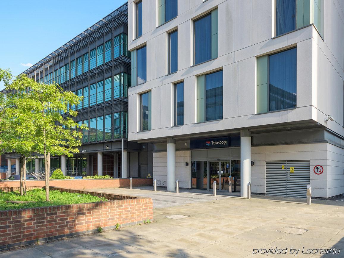 Travelodge London Ealing Exteriér fotografie
