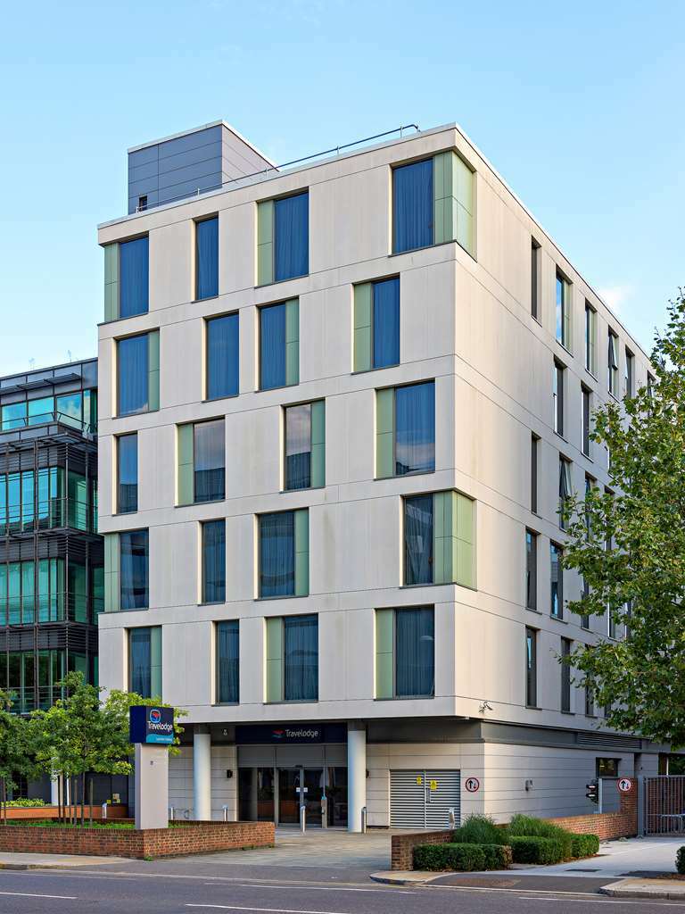 Travelodge London Ealing Exteriér fotografie